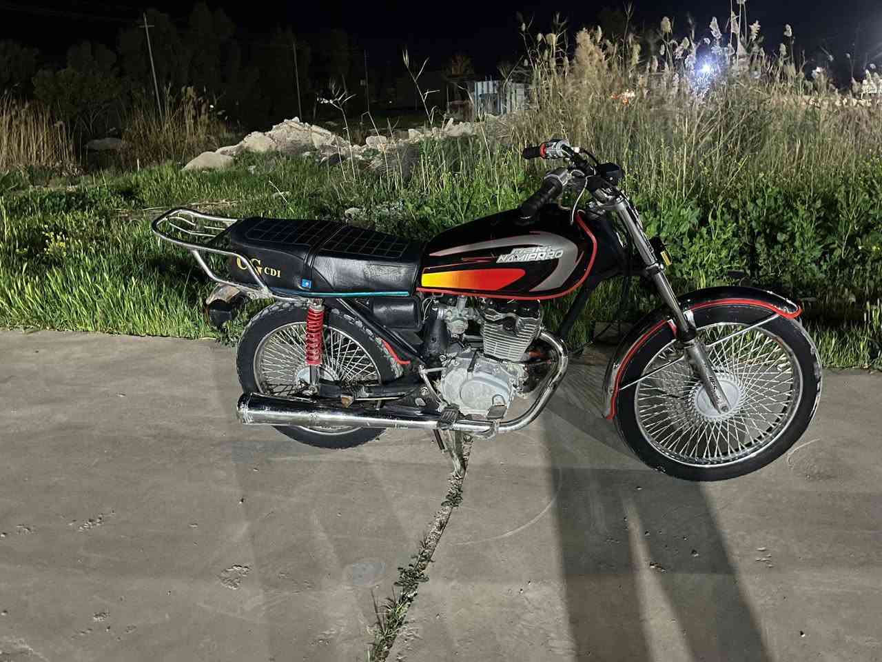 سلام عليكم رمضان كريم عليكم🌛
دراجه نامي برو محسن لبيع موديل 2017
دراجة كلش نضيف بدون اوراق بس شرط تاخذها 
سعر 350الف وبي مجال


**إذا كنت صاحب هذا الإعلان وتريد حذفه لأي سبب، رجاءا أرسل رسالة إلى الدعم الفني**