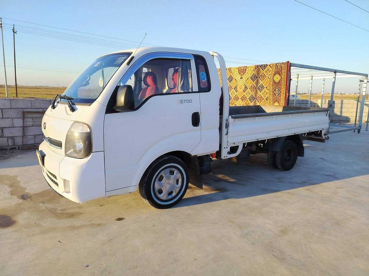 السلام عليكم.. كيا حمل للبيع موديل 2014.محرك وكير شرط سياره قطره صبغ مابيهه كفاله عامه صوره الفحص مرفقه بالمنشور مال جناي رقم كركوك  سنويه 2027 شرط التحويل السعر 116 بيهه مجال شي قليل  .. العنوان قضاء الحويجه ناحية العباسي..... 
للاستفسار الاتصال على الرقم ***********......... ***********
