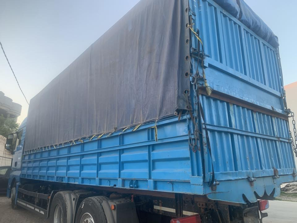 السلام عليكم 
بدي للبيع او مراوس ببدي اوربي  طول ٧.٤٠  لل استفسار 
الاتصال على رقم 
***********
