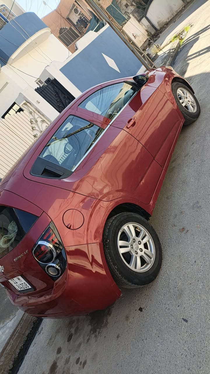 السلام عليكم ورحمة الله وبركاته
الرقم ***********

سيارة للبيع  او مراوس حسب القناعة نوع

 شوفرليت سونك جنطة   فول اوتوماتيك 
   
رقم انكليزي شرط التحويل 

المواصفات

موديل 2013

تبريد شغال+تدفئة شغال 

تحكمات ستيرن

مانع انزلاق 

مثبت سرعة 

جامات كهرب 

قفل مركزي

كير اوتوماتيك  

طخم ورى كدام جديد

السيارة بعدها على وضعيتها الاصلية 

وجاهزة من كلشي شرط 

الشراي يتصل ويدلل تحياتي

العنوان موصل حي الميثاق 

الاستفسار الاتصال على الرقم ***********

من رخصة الادمن المحترم تحياتي
