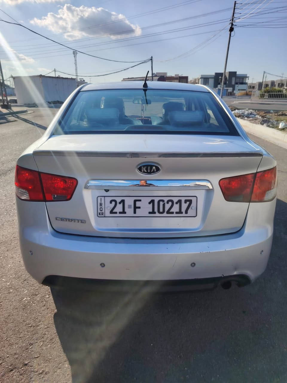 السلام عليكم
سيراتو 2012
خليجي بدون صبغ 
بدون ضربه 
محرك كير مكفول
تبربد تدفئه خير من الله
شاشه 
كامره 
حساسات خلفيه 
شفتات ستيرين 
تحكمات
اشاير بل مري 
كيج حماوه 
داخل لونين 
رصاصي فاتح  وسود 
كشن جك
حافظه مناضر
تخم تاير جديد
5 ويل كب 17
اربعه دسك +ABS
سنتر لوك ابوأب وصندوك
بلوجكترات بل الدعاميه 
سياره نضيفه كلش جاهزه
مال بيت 
رقم سليمانيه بسمي 
 هزه بعدهه ما ساقطه 
سنويه  ل2030
السعر 115 بيهه مجال بسيط
الاتصال ع رقم
***********
