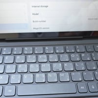 هونر باد X8b • 64GB قابل للتوسيع • كيبورد عربي إنكليزي