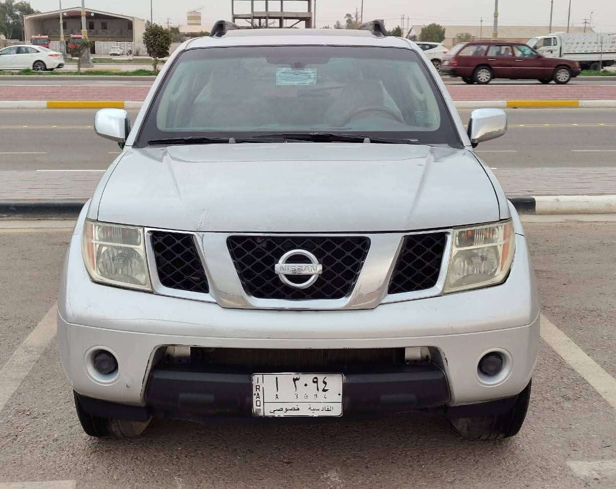 السلام عليكم للبيع نيسان باثفندر موديل 2007  كفالة  وضربة وتبديل مواصفات  سبع راكب اشاير بل مري شاشة تحكم ستيرن  تبريد ثلج مكينة4000   سنوية جديدة كشنات جلد كهربائي تدفئة تبريد كامرة دوار
السعر 85   
للاستفسار اكثر اتصل
*********** 
مكان السيارة كربلاء المقدسة 
مكلف بل نشر
