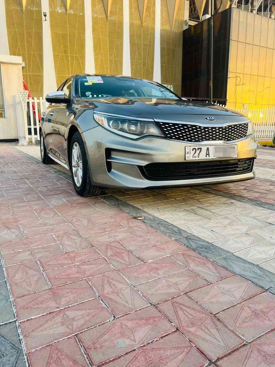 يالله
سلام عليكم
كيا اوبتيما موديل 2016 وارد امريكي  قبق الصندوك تبديل  فقط القبق ماعابر  ولباقي كفاله عامه ضربه وصبغ وتبديل رقم ذي قار تحويل ثاني يوم سيارة بأسمي. مكينه 2400. مواصفات رادار جانبي انضمة قيادة تحكم استيرن شاشة كامره دوارة اشاير بلمري شاشة تدعم نظام كار بلي. ويل كب حجم 17 حساس ويل كب دسك امامي خلفي جاهزه سياره مكينه حداديه تبريد
مكان سياره ناصرية. السعر 130 وبيه مجال
للأستفسار ***********. اتصل وبيك خير وتدلل
