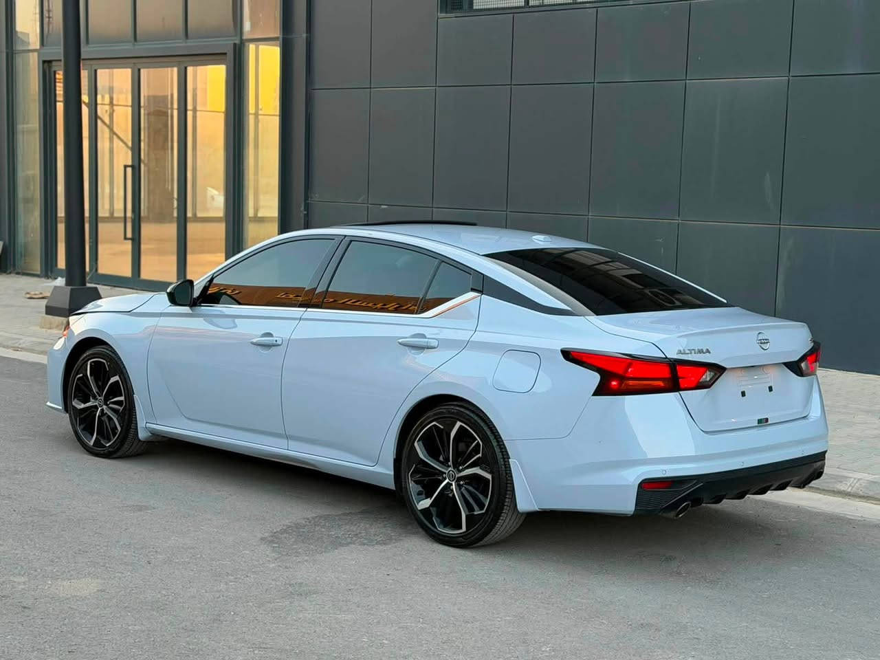 Nissan altima SR plus
فول مواصفات 
موديل 2024 
26 الف ماشيه 
فقط جاملغ السايق صبغ بدون دواخل 
1N4BL4CV3RN412322
رقم كاتي تترقم شمالي 
عنوان -سليمانيه 
***********
