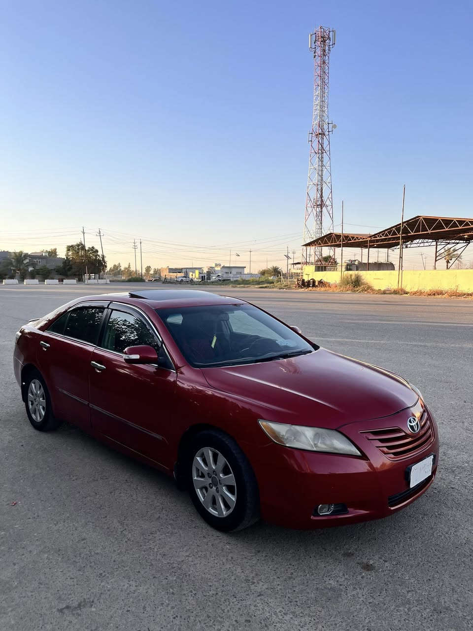 السلام عليكم كامري 2008
رقم بغداد صدامي شرط التحويل 
السياره مصبوغه عام بيها صوت راجز 
السياره فول فتحه كامره 
لا تبخير ولا تنقيص شرط كير محرك 
السعر 80وبيها مجال 
اتصال على الرقم 
***********
