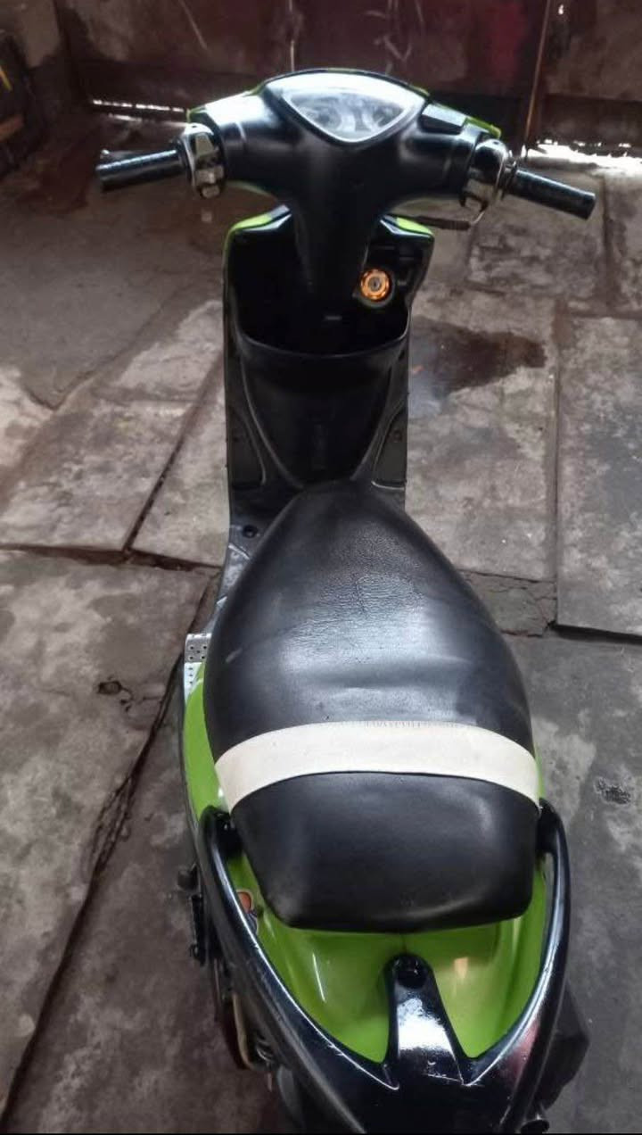 دراجة ماكس عدلة نضيفة كلشي شغال بيهة سلف 
دبل اشارة
 هورن
بوشة الاصلية
كزوز fm
كابريتة البلاد
كفرات تجارية
دراجة نضيفة وحلوة كلش مفتوحة فقط مبدل ولفات وعله ايدي وعوزهة بس كلج امامي شوية تعبان وسحب الدراجة مو هلكد ف تبدلة وتنطلق شرط تمشي بيهة 100
مكفولة من السرقة 
السعر 650 وبيهة مجال للشراي
ما متواجد ع الفيس فقط واتساب لو اتصال شريحة
***********
