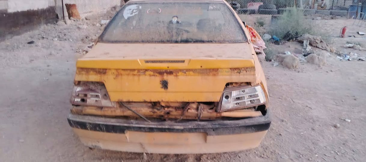 سلام عليكم من رخصة مدير الكروب
بيجو للبيع كوم حديد كوم حديد سيارة شغاله نكرة سلف الله شاهد بس القايش مال الداينمو مكطوع والكير مالته واكف فقط هذا العطل لموكفه والسعر 12 ورقة وبيه مجال للطيبين 
بيع مستعجل ***********
