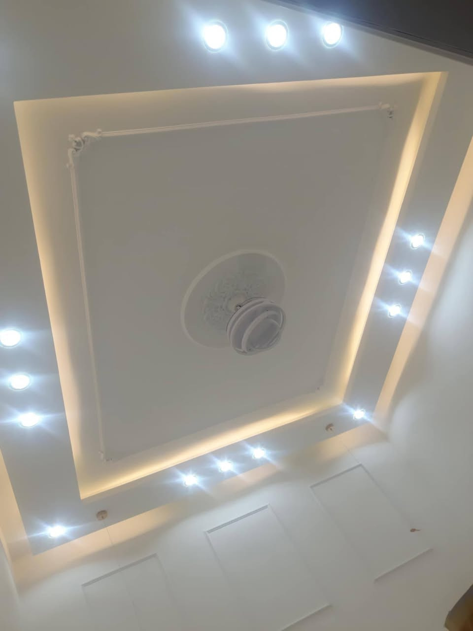 سلام عليكم ورحمة الله وبركاته
 بعض من أعمالنا الجديدة في ام قصـر 
نعمـل كافة الديكورات الداخليـة جبس بورد وگل ما يخـص الديگـور والاصبـاغ 
بكادر متميـز وبأسعار مناسبه جـدا للأستفسـار مراسله الصفحه او الاتصـال على الرقـم الخـاص بنـاا وتشرفونه ***********
