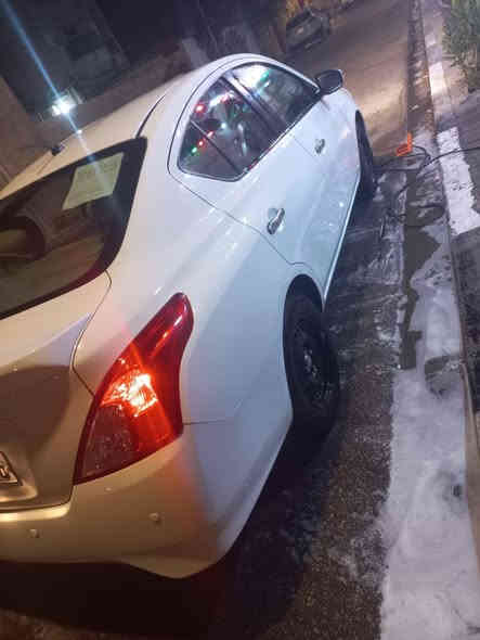 السلام عليكم
*نيسان سني{مصري} 
*مديل2025
*كفاله عامه من الدعاميه للدعاميه
*ماشيه{19الف حقيقي} 
السعر{132} 
مواصفات /حساسات خلفيه تبريد قطعتين اشاير مري شاشه كبيره تحكم استيرن
كير ومحرك شرط كفالة ما مفتوح برغي
تبريد ثلج 
رقم الهاتف{***********} 

📌العنوان:البصره'القبله'حي القائم
