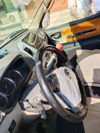 مفاوض • تفاصيل بالاتصال • غير متواجد ع فيس