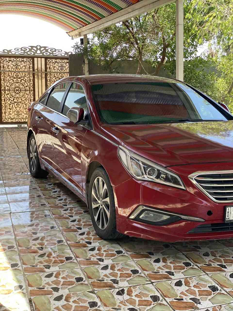 السلام عليكم لبيع سونات 2016 
السعر 115 بيه جاملغ وبنيد بدون دوخل  سيارة 
كله ليبل واحد 1️⃣ 
محرك 2400 سياره كلش جديد وحلوه 
براغي مابيه نقص تبريد ثلج وقم أربيل بسمنه 
تريد تحويل تريد وكاله حاضر مكان حله 
سياره وضع شركه 
***********
