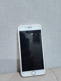 ايفون ٨ • بطارية ٧٠ • شهربان الكيلوت