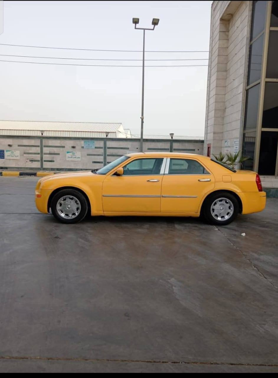 سلام عليكم اوبامه 10 اصل رقم نينوه بسمي مشروع وطني مداور ثاني يوم مكينه جديده حداديه نافضه نفض كله جديد وتخم تاير السياره ماتذب عله الف جاهزه مكاني الشطره  السعر  98 وبيه مجال حادثه جاملغ وباب   بدون دواخل ***********  & *********** مامتواجد عله الفيس اتصال فقط
