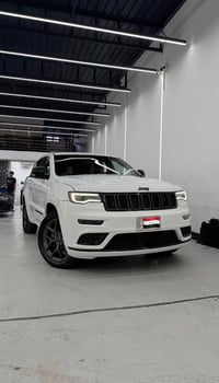 جراند شيروكي ٢٠١٩ • V6 3.6 • فور ويل