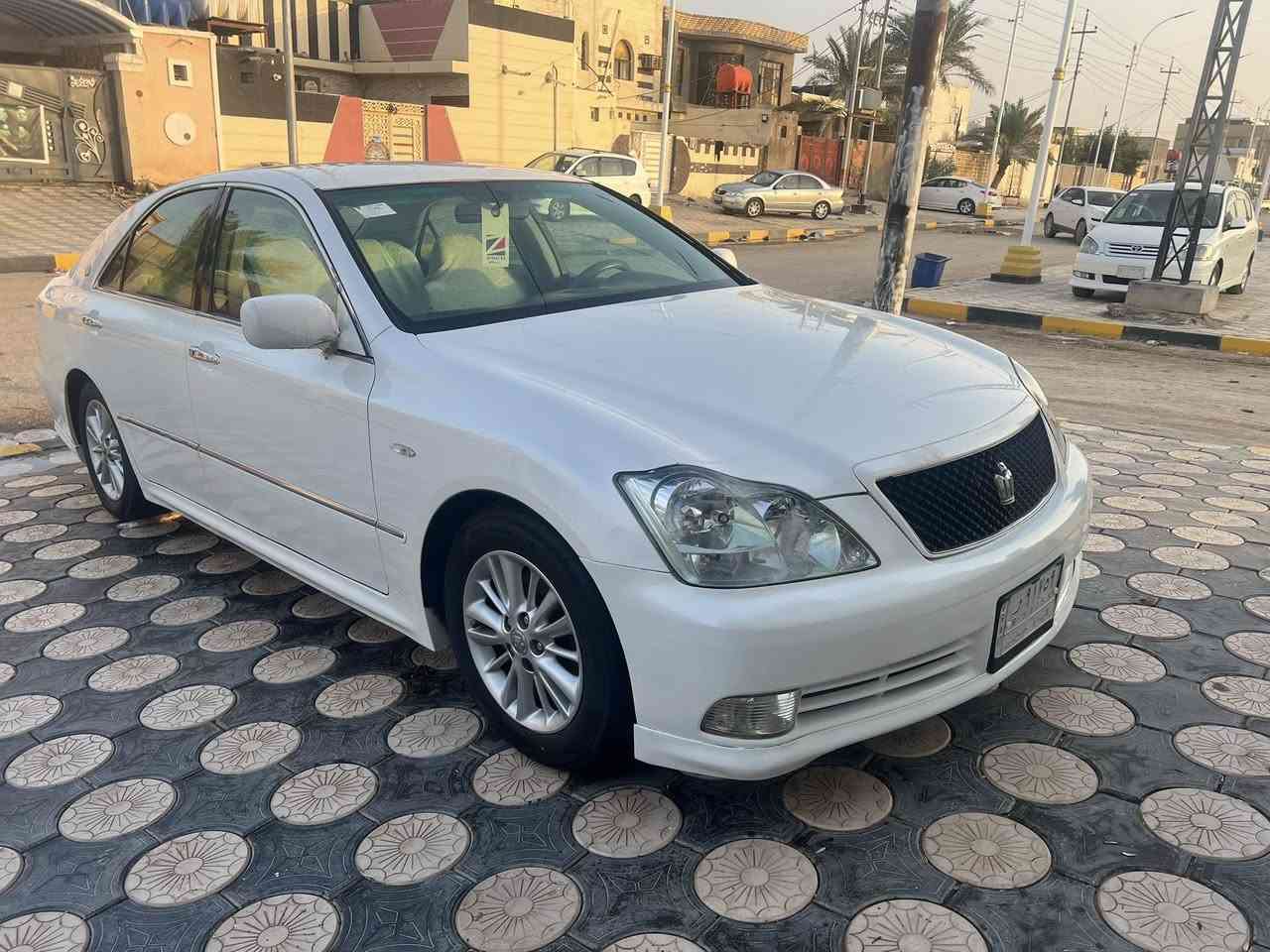 للبيع كراون شاهينه موديل 2004كفاله من الضربه والكص والعيب شرعي جاهزه مكينه كير تبريد خير من الله السعر 140 وبيه مجال العنوان ناصريه ستفسار***********
