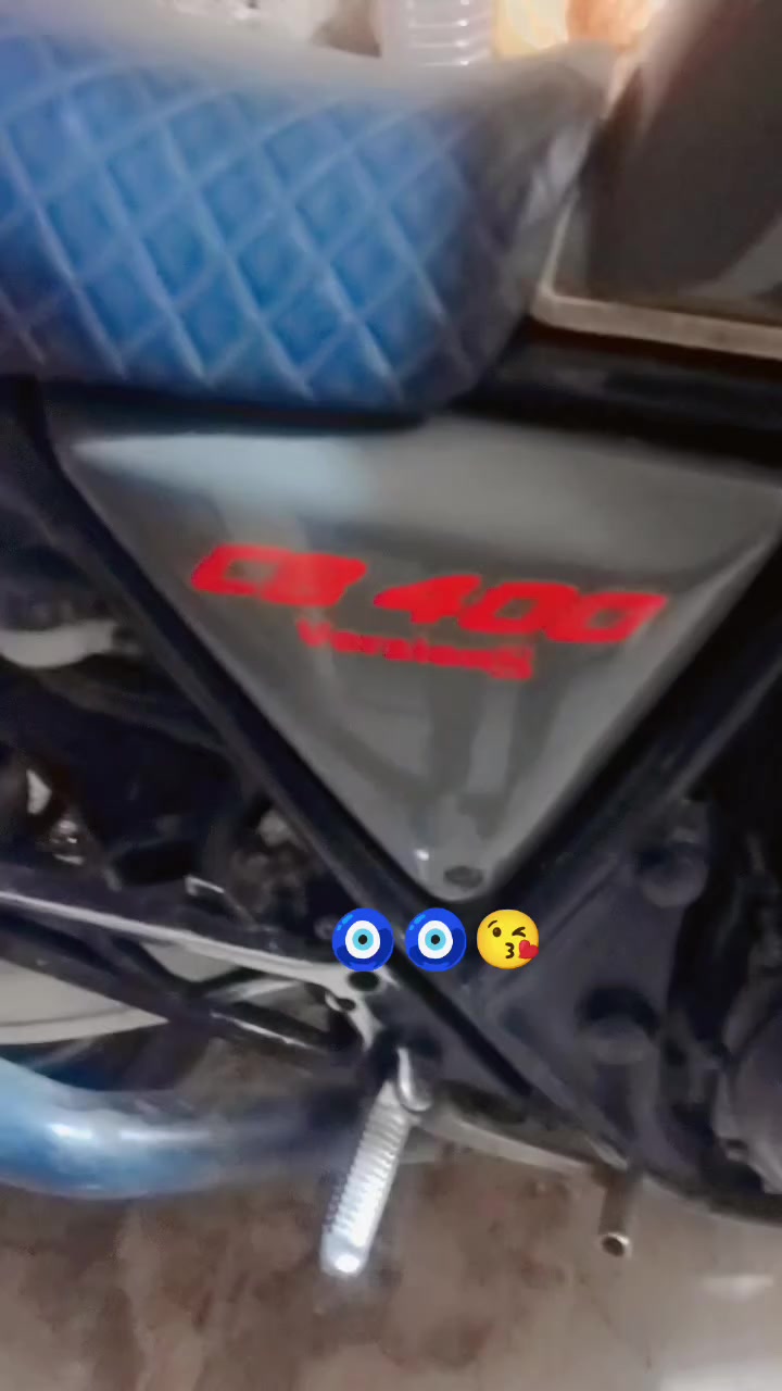 السلام عليكم سي بي 400مكفوله من مكينه من اوراق كله كامله السعر 1600 وبيه مجال بصيط الموشراي ليتعبني، ***********
