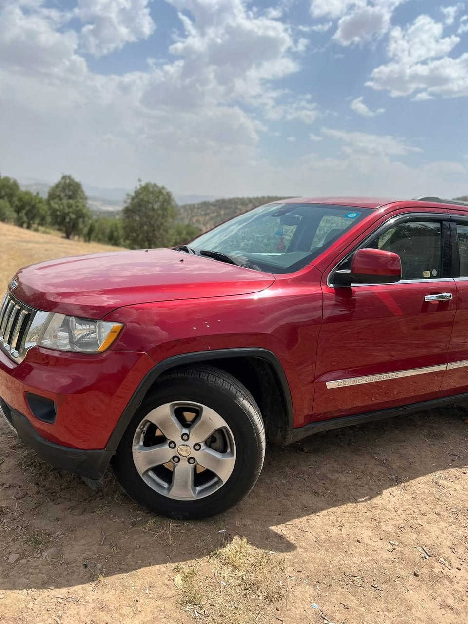 سلام عليكم
جيب لاريدو 11 امريكي كلين بدون حادث بدون ايرباك بيها بارد وصبغ نص باب خلفي فقط مكينه3600 خير من الله تبريد قطعتين ثلج تخم تاير قبل 3اشهر شادة صدر امامي خلفي قبل شهرين شادة مواصفات عاديه شاشه وكامره ماشيه 317 الف وقابل للزيادة فور ويل ملغي سيارة مال جناي بسمي تحويل ثاني يوم السعر 173$ وبيها مجال قليل مكاني الكاظمية *********** متواجد ع النت
