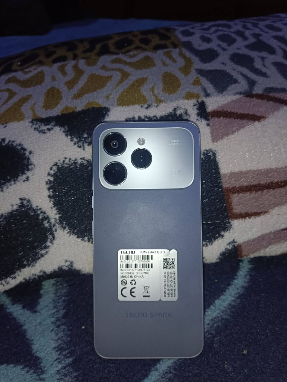 السلام عليكم موبيل تكنو سبارك 40 الذاكره 256 موبيل مستعمل يوم واحد بس شرط كلو شغل بي ضمان سنه السعر 165بي مجال مكان موصل حي عدن رقم.  ***********
