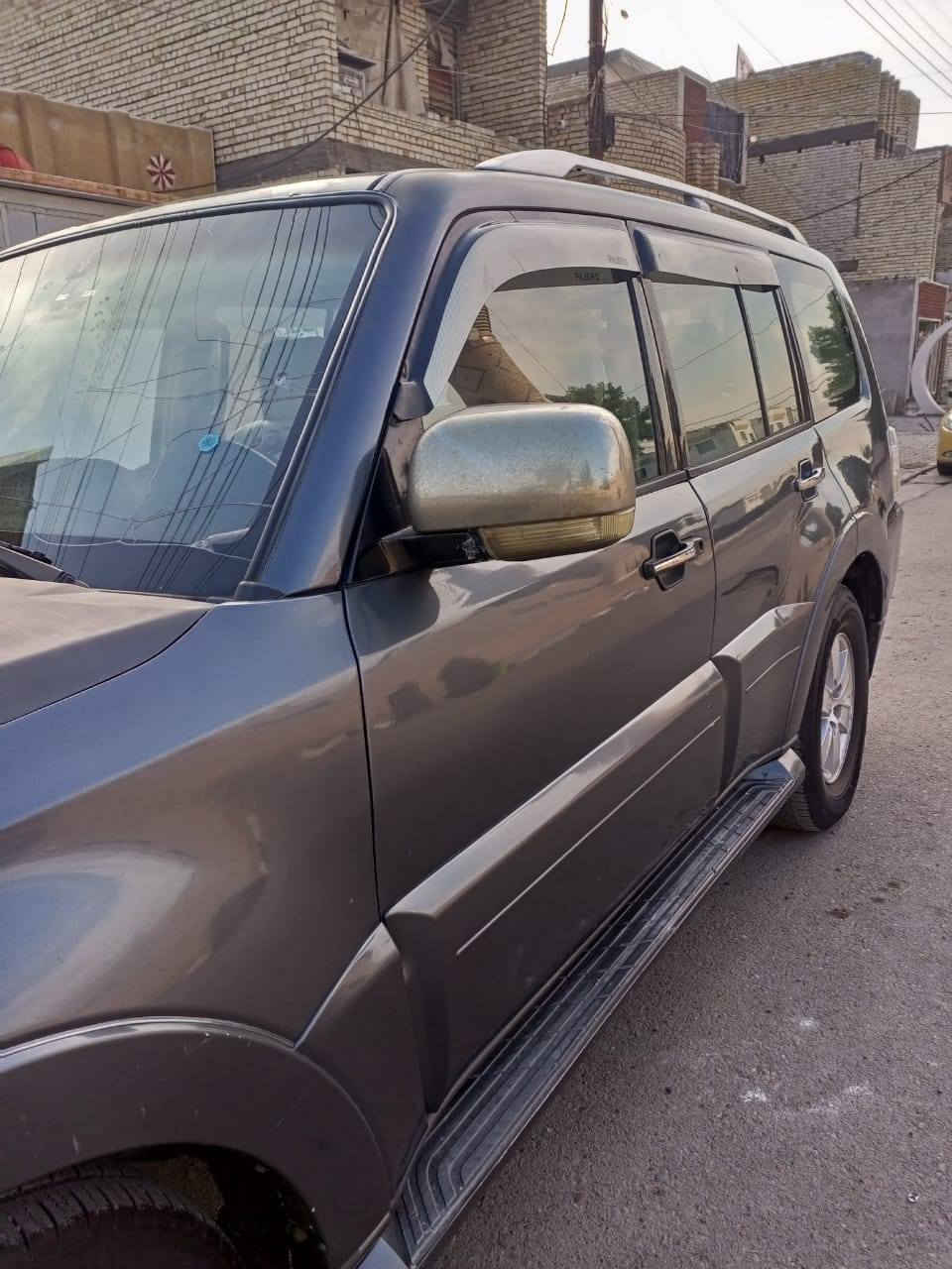 السلام عليكم اخوان لا تدخل خاص اتصل مكلف بالنشر فقط فقط فقط مكلف بالنشر تدخلي خاص دوخني ما اعرف شي عنها رحمة الاهلك عندك رقم واتصل وعلى راسي لا تعلق ولا تراسل اتصل براعيها
باجيرو موديل 2008 محدث 2018  وأرد خليجي  مكينه 3000   كامل مواصفات 1/1.   مصبوغة عام الجمالية بدون أي ضربه  بيه منظومة غاز.    *********** 
سعر 110 
بغداد الحسينيه
