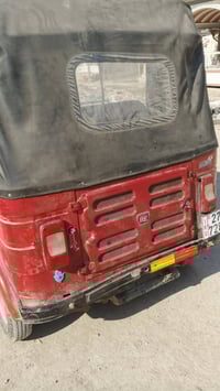 تكتك للبيع مديل 18نضيفه كلش رقم وسنويه ومداور ثاني يوم ولوحات بيها سعر...