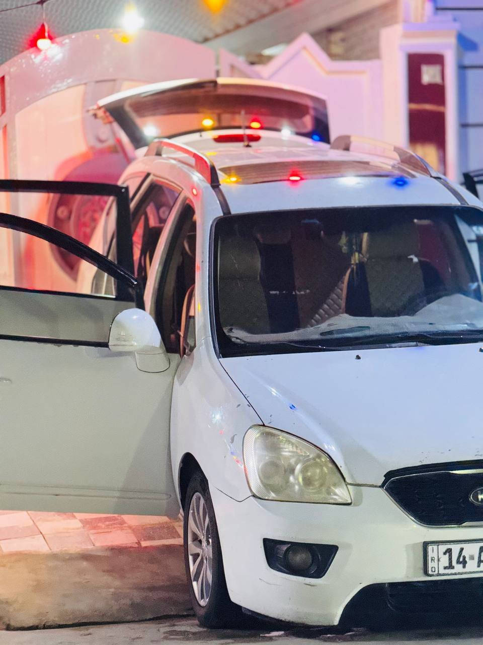 كياكارينز موديل2011 السياره خليجي المحرك2000 فتحه بلصقف السياره 7راكب السياره جاهزه من تبريد السياره فقط ضربه بل الجاملغ الخلفي الجه اليمنه  السياره سعره(105)  (بيع مستعجل) وهاذا رقمي ***********
