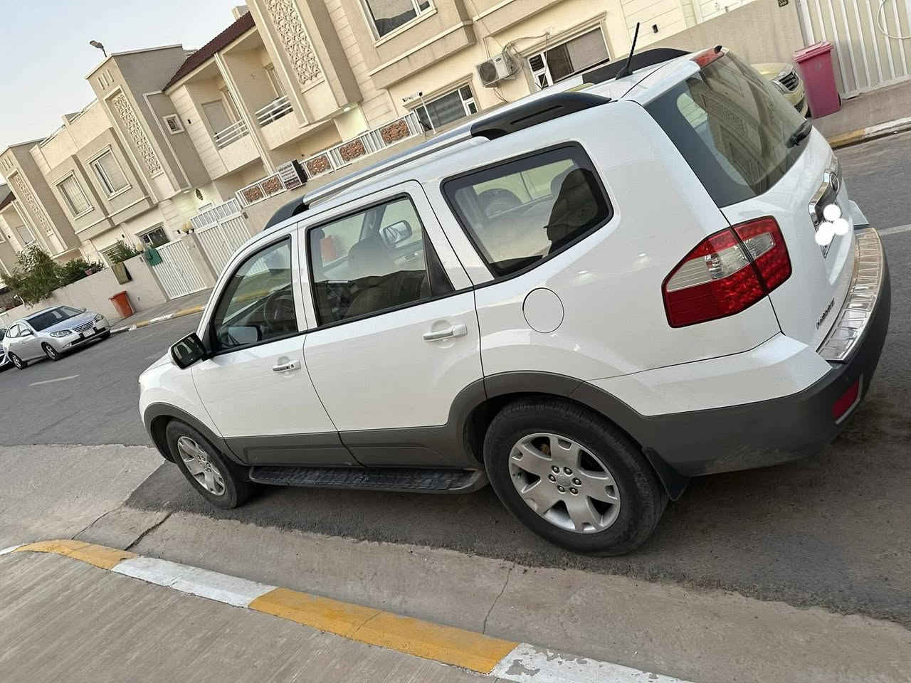 السلام عليكم
للبيع فقط بدون مراوس

للبيع موهافي استلام الشركة الدولية العراقية، جديدة موديل 2013.ماشية: ٦٤ الف ،المواصفات: أعلى فئة VIPبل موهافي

السيارة، مكفولة لا ضربة ولا صبغ ولا حادث، حتى بلاستك مواصفات الشركة الدولية العراقية بصمة تشغيل الأبواب فتحة سقف كشنات ميموري خزن ميموري كشنات كهرباء تدفئة كشنات كشن جلـد تحكمات ستيرن باب خلفي شفط

مراي قلب مكينة بلا دخان أو صرف محرك 3800 6 سلندر

للاستفسار*********** 

عنوانها موصل📍
