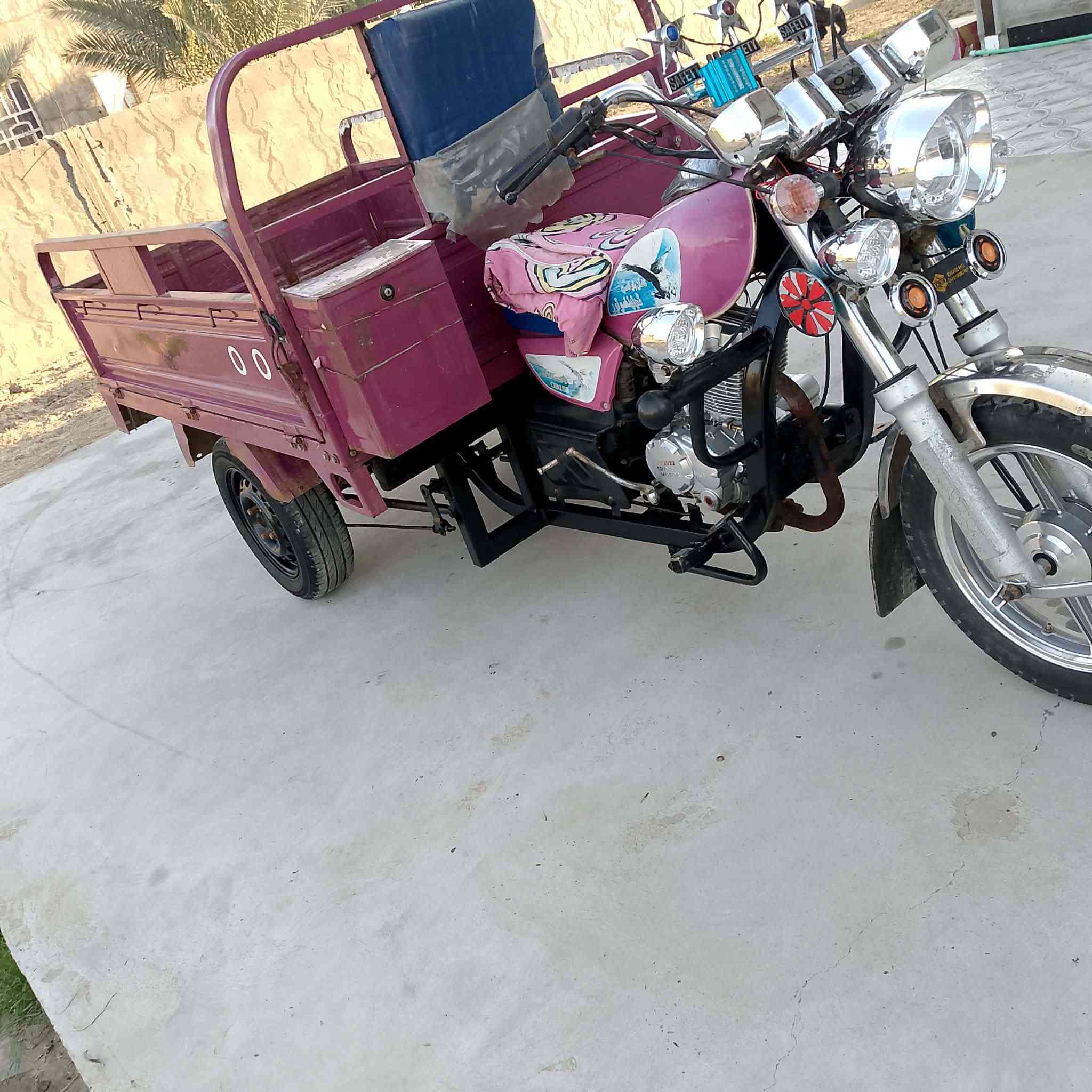 للبيع 21 ستوته  جاهزه مابيه اي نقص اوراق اصلي ركبه شاصي اوراق مكفولات ب 1700بيه مجال حك جيه‏ اتصال‪*********** العنوان حله طهمازيه تقاطع عوفي وشريفه بنت الحسن
