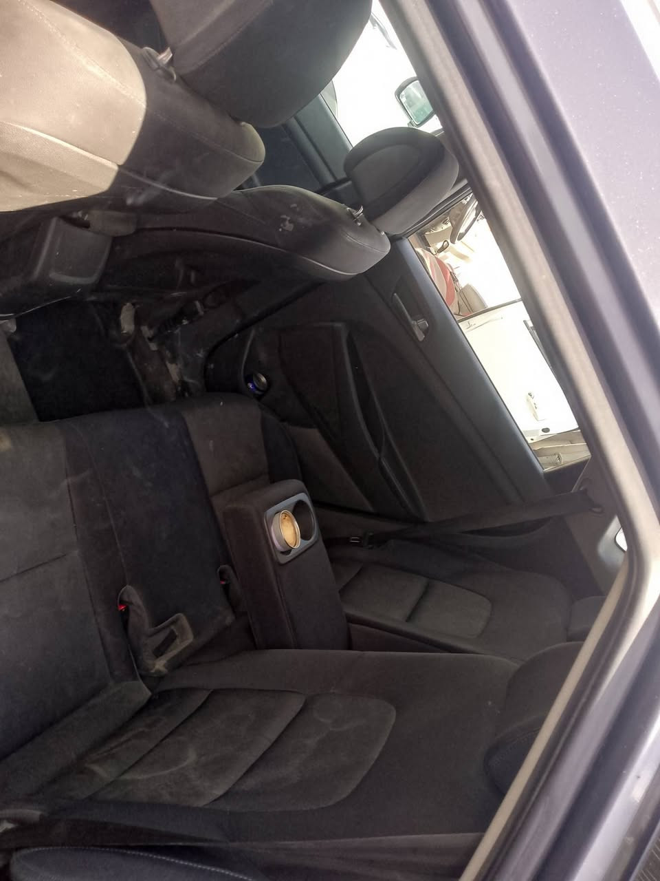 السلام عليكم
توسان 2016 بيها قطع وسونارها واضح كدامكم اكفل كص وشواطي سياره مكينه مجفت جديد راجز السياره صدر امامي جديد وخلفي جديد وتخم تاير جديد ممعدي عليهن اسبوعين السياره خير من الله ماشين 116 بيها نواقص قليله يعني وبيها طخطخات وجراد ايضا بسبب عدم توفير الوقت اسويهن 
بغداد الامين الثانيه 
*********** 
السياره سعرها 128 وبيها مجال
