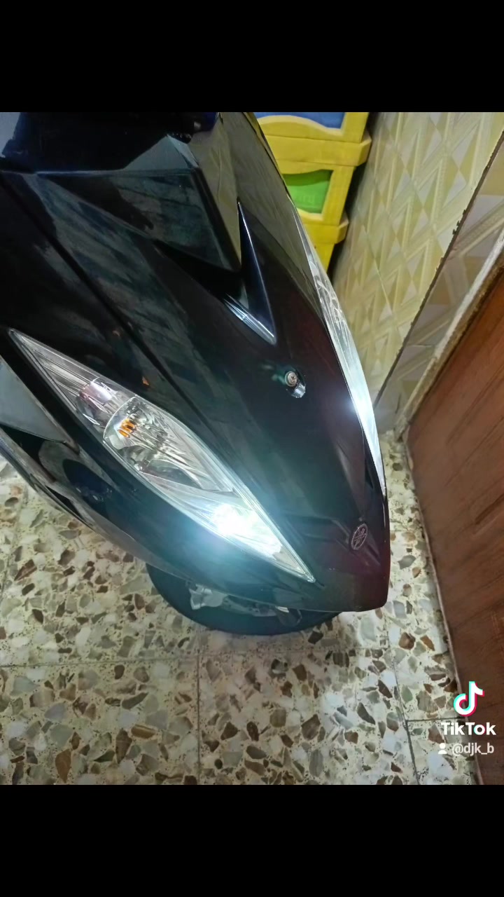سلام عليكم جي تي ار للبيع نزلته من رمبه ٢٢ يوم لشراي يتصل ول يصير احطه جوه تاير ***********
