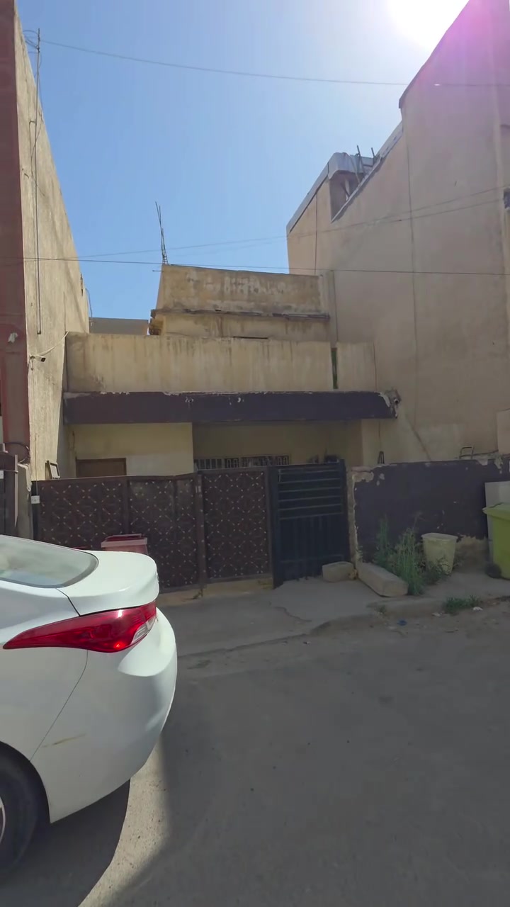 📣 عرض جديد ومميز في منطقة زيونة من شركة "مفاتيح الإنجاز العقارية"
​تعلن شركة مفاتيح الإنجاز للمقاولات والتطوير العقاري عن عرض عقار (دار تفليش) للبيع بموقع سكنى مميز وهادئ في قلب منطقة زيونة.
​📍 الموقع والمؤشرات الجغرافية:
• ​العنوان: بغداد، منطقة زيونة، محلة 716.
• ​الموقع: القرب من متنزه زيونة (موقع حيوي، قريب من الخدمات، ويمتاز ببيئة سكنية راقية).
​📐 الأبعاد والمساحة:
• ​المساحة الإجمالية: 73 متر مربع.
• ​الواجهة: 7 أمتار.
• ​النزال: 10.43 متر. (أبعاد ممتازة ومستغلة بشكل مثالي لإعادة البناء كمنزل سكني حديث أو استثمار عقاري ذكي).
​📞 للتواصل والاستفسار:
​للمزيد من التفاصيل أو لترتيب موعد لمعاينة العقار، يرجى الاتصال بنا مباشرة على الرقم التالي:
📱 ***********
​مفاتيح الإنجاز العقارية.. طريقك الأضمن للاستثمار الناجح.
​📣 New and Premium Offer in Zayouna by "Mafatih Al-Injaz Real Estate"
​Mafatih Al-Injaz General Contracting and Real Estate Development Company announces an excellent property for sale (Plot / House for Demolition) in a prime and quiet residential location in the heart of Zayouna.
​📍 Location & Landmarks:
• ​Address: Baghdad, Zayouna, Sector (Mahalla) 716.
• ​Location: Near Zayouna Park (A vibrant area close to all essential services, featuring a prestigious residential environment).
​📐 Dimensions & Area:
• ​Total Area: 73 sqm.
• ​Frontage: 7 meters.
• ​Depth (Nizal): 10.43 meters. (Excellent and perfectly utilized dimensions, ideal for rebuilding a modern residential home or making a smart real estate investment).
​📞 Contact & Inquiries:
​For more details or to schedule a viewing, please contact us directly at the following number:
📱 ***********
​Mafatih Al-Injaz Real Estate.. Your safest path to successful investment.
مفاتيح الإنجاز العقارية
