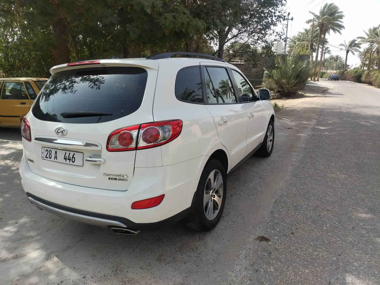 سلام عليكم سنتافي 2012 خليجي رقم نجف الدولي مشروع وطني تتحول بكل المحافظات سنويه 2028 
ملاحظه سياره بيها قطعه وحده صبغ 
مواصفات سته سبعه راكب ثلاثه قطع تبريد بصمه كشنات جلد كشنات كهربائية مري شفط خمسه ويل كب كروم كير محرك تبريد تخم تاير حداديه كلها جديده وخير من الله 
مكان سياره نجف الأشرف 
سعر 168…
رقم الهاتف ***********…
ملاحظة غير متواجد حاليا على الفيس بوك Singapore
