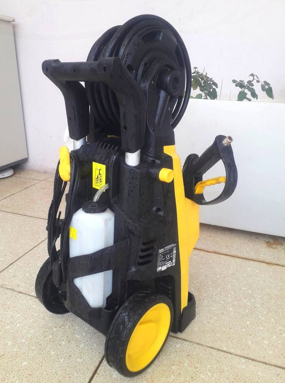 ئەم غسلە ئەوربیە ئەمریکی ئەسلی لۆک لۆکە دەکمەنو نوازە زەخمو بەهێز بەشەرتو زەمان کەم بەکار هاتوە 75دولار کریار بێتە،جات


**إذا كنت صاحب هذا الإعلان وتريد حذفه لأي سبب، رجاءا أرسل رسالة إلى الدعم الفني**