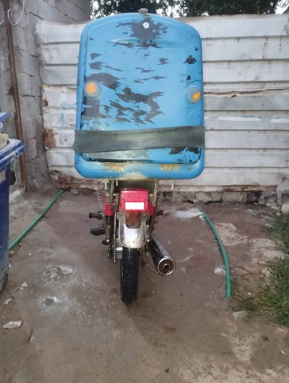 دراجه نامه المحرك اخرس شوفت عينك نضافه فول ادوات رايده 325 او بيها مجال ***********
