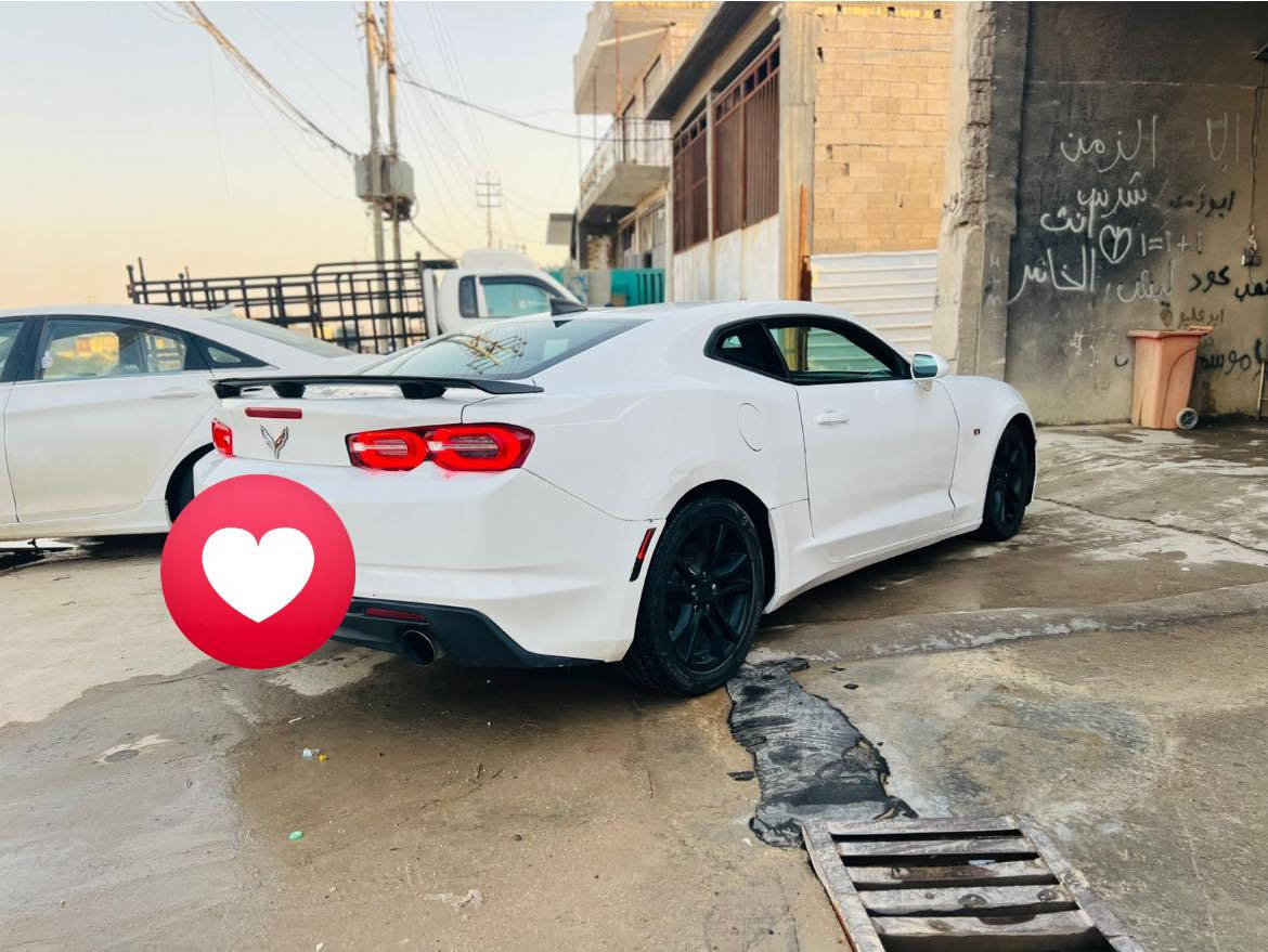 السلام عليكم للبيع او المراوس
كمارو 2019  4 سلندر  2000 تيربو
صبغ حزام صور الحادث داخل المنشور 
***********
***********
مكان السيارة كربلاء طويريج
