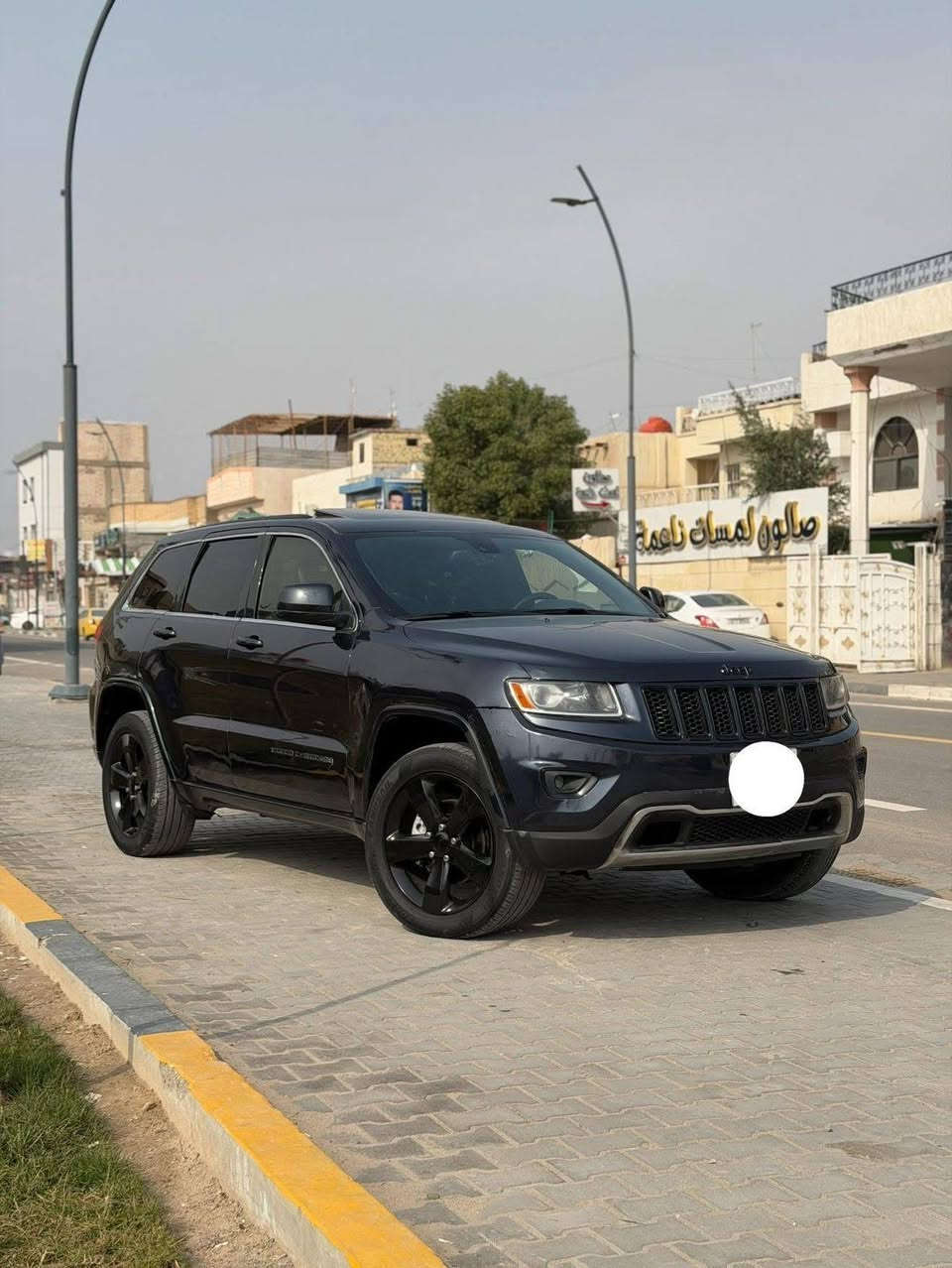 السلام عليكم
جيب شيروكي 

موديل 2016

ادوات ادوات 

متوم طبق الاصل وشرط الفحص 

وكاله المشتري 

سياره جديده جاهزه بدون اي نقص
بصمه 
كشنات جلد كهرباء 

شاشه كبيره 

كأمره خلفيه

فور و يل 

حساسات خلفيه 

العلوان البصرة 

للسعر 95 وبيها مجال 
الاستفسار ‏‪***********‬‏
