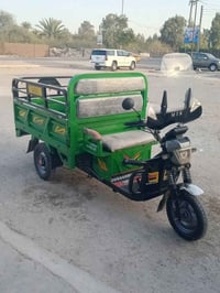 شباب ستوته جديدة مستعجل على بيعرفوا شو اخبارك ما ماشي صار له شهر واحد ...