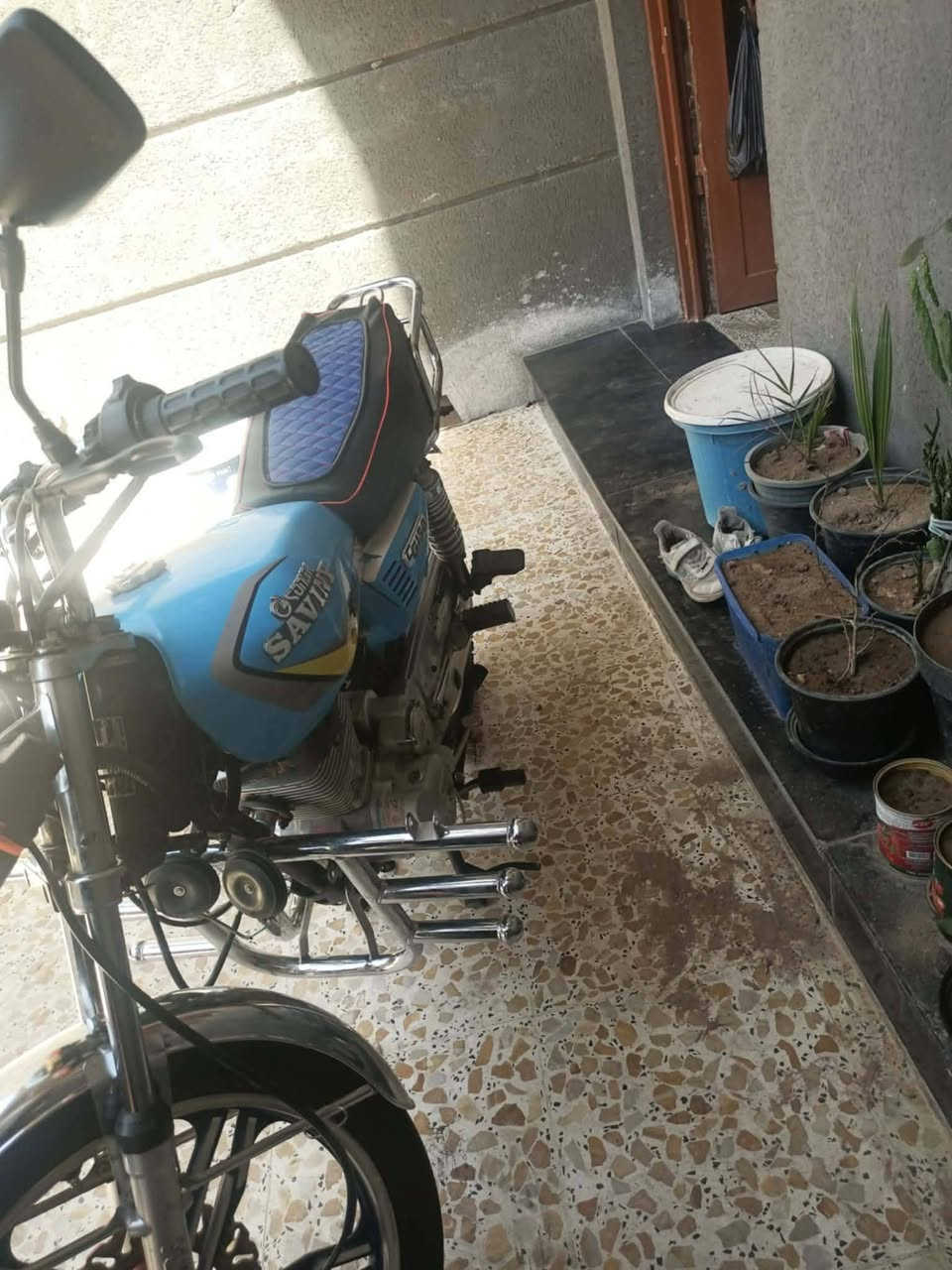 سلام عليكم شباب
دراجه إيراني موديل 22
للبيع او مراوس ب أحدث
دراجه مكمركه كامله قرص واصل للمرور باقي بس استلام لوحات
لشراي يتصل عله هاذ رقم *********** او مراسله واتساب
