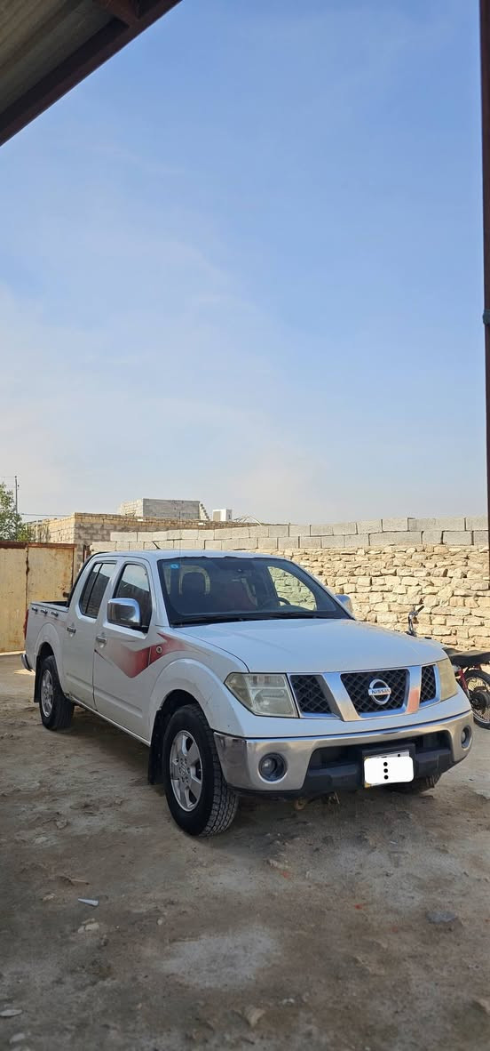 السلام عليكم 
سياره نيفاره 2008 مبدل بيها باب سياره حلوه السعر 85 الاتصال علا الرقم 
***********
