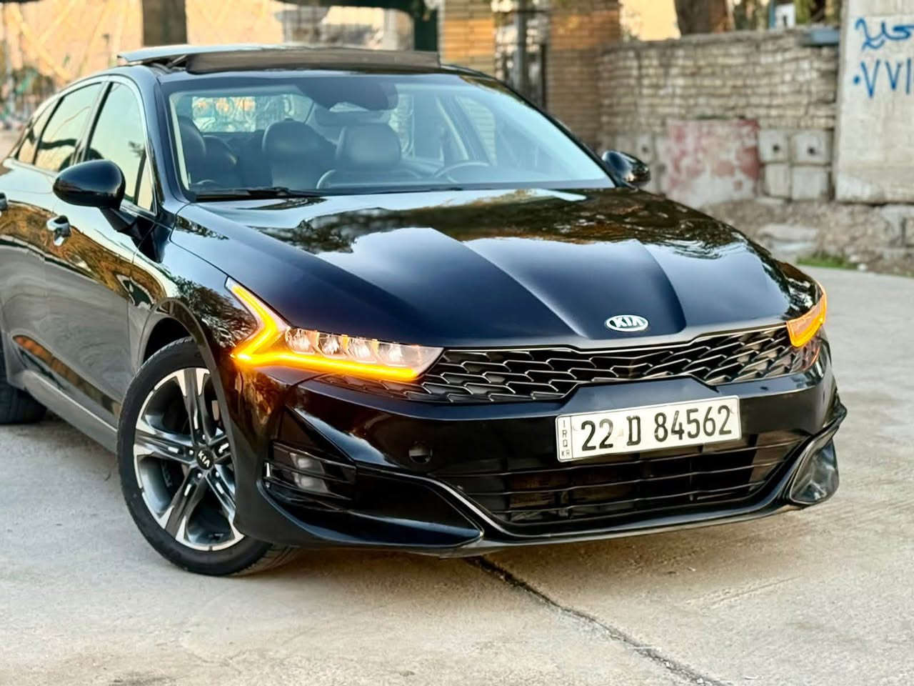 السلام عليكم k5 2021 ex  فول مواصفات
🛑🛑🛑🛑🛑🛑🛑🛑

المواصفات:• فول سلايد بانوراما• تبريد وتدفئة للكشنات• تبريد خلفي منفصل• رادارات محيطية شغالة بالكامل• إنارة داخلية سستم كامل• كشنات جلد• قيادة ذاتية• مثبت سرعة• شاشة كاربلي + بلوتوث

السيارة نظيفة ومرتبة جداً، ماشية 63 ألف ميل.

الكير والمحرك والكهربائيات كفالة عامة ✅

ملاحظات:السيارة قطعتين صبغ فقط بدون أي دواخل، والسونار موجود عليها، مع كماليات سبايدر + لحية + مرايا باتمان.

السعر: خاص

للاستفسار والاتصال:📞 ***********
