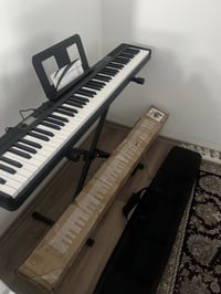 بيانو • للبيع