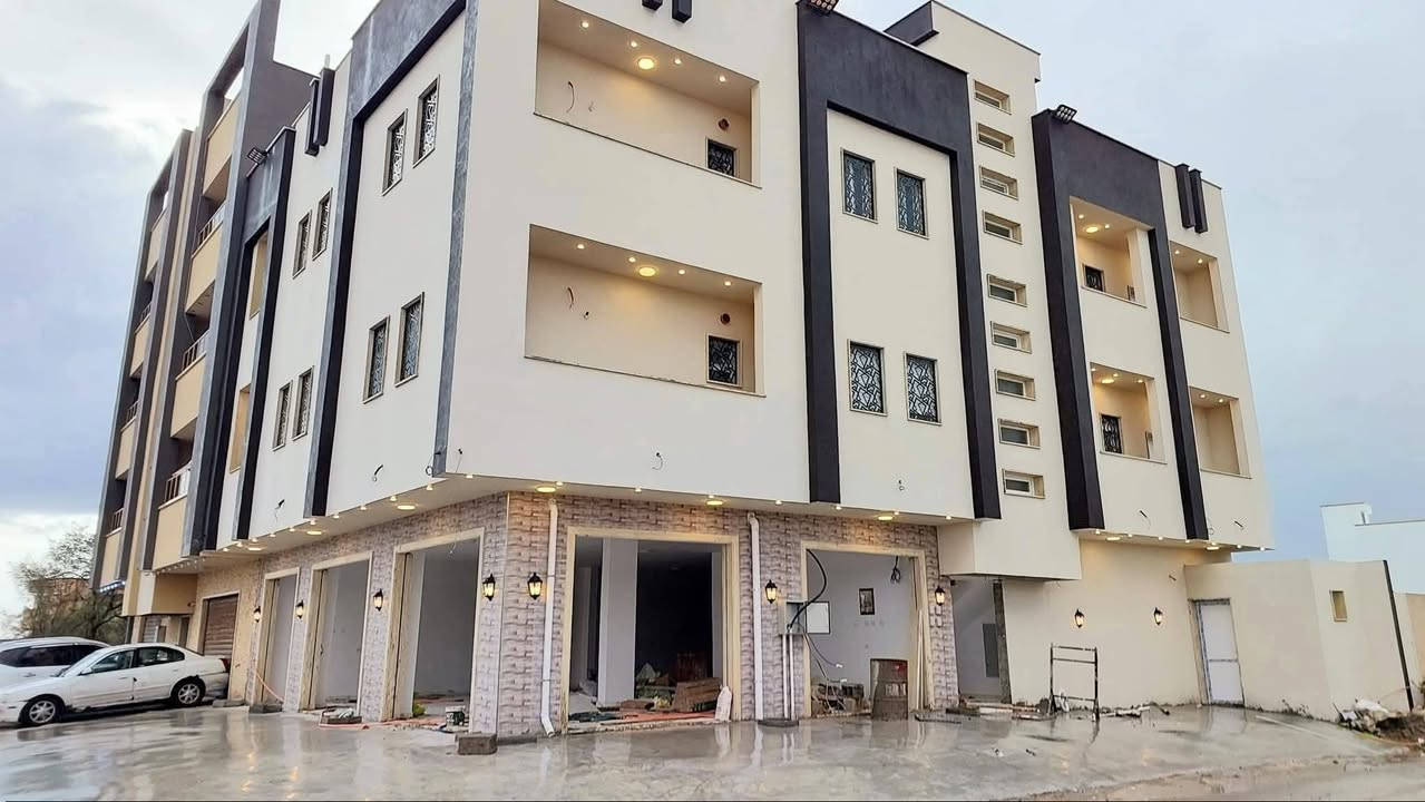 بناء هيكل وترميم ب تقسيد المريح وبناء تسليم مفتاح بنقد و بناء بيت المناطق داخل بغداد الشعله الغزاليه الحريه ابو غريب الرقم(***********)
