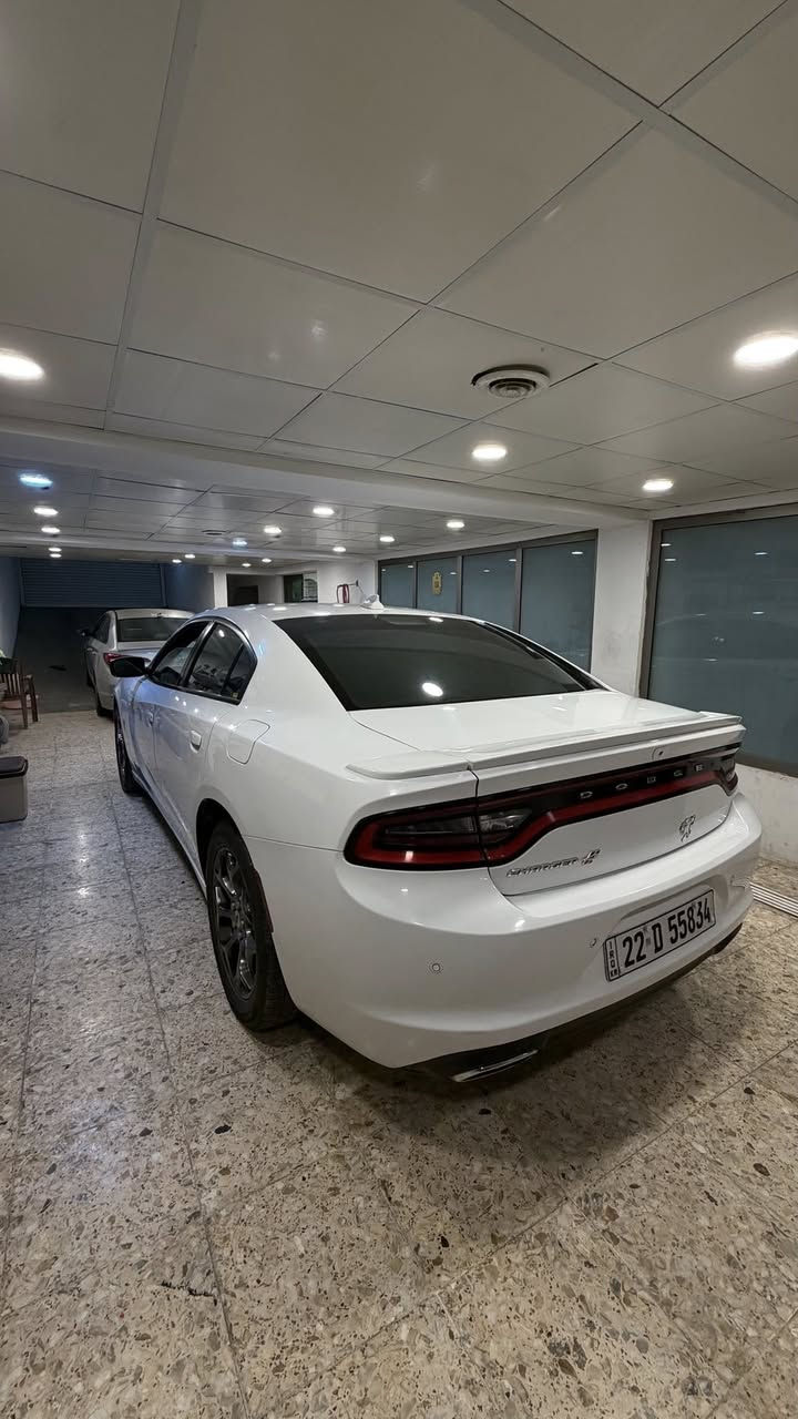 سلام عليكم🫡 للبيع او مراوس جارجر gt 2018 كلين فقط الدعاميه الاماميه مصبوغه السياره رقم اربيل معروفه مواصفات ال gt  فور ويل فتحه سقف وحساسات و مقاعد كهرباء وشاشه كبيره و وضعيه سبورت و سوبر تراك باك و رادار  و تحكمات ستيرن وشفتات مكان السياره كركوك  الاتصال ***********
