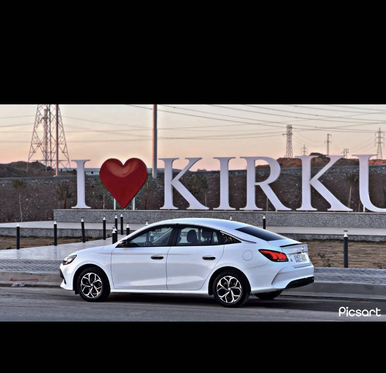 سلام عليكم MG -GT 2024  سياره ماشي 2000 الف  بدون صبح بدون تعديل سياره كلين عل وضع شركه سياره كير عادي رقم موبايل:*********** عنوان كركوك
