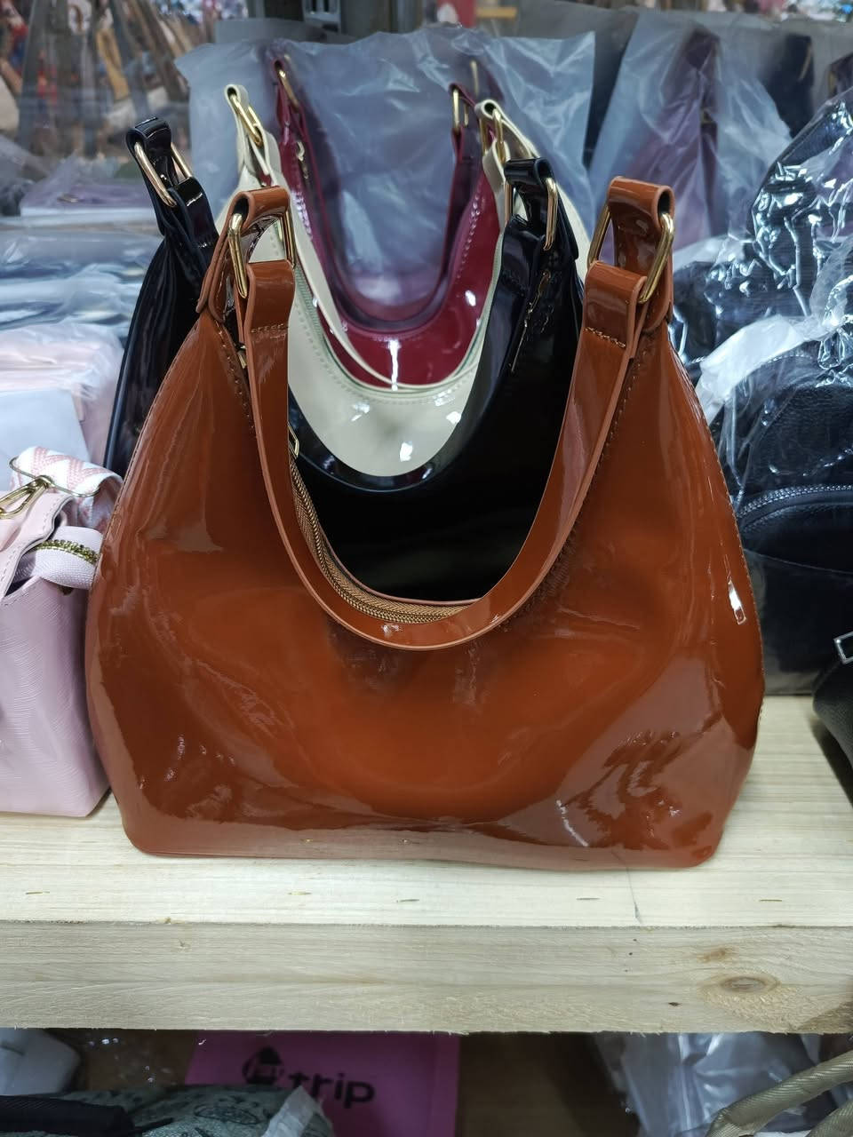 بعد انقطاع عدنا اليكم بموديلات جديده وراقيه


**إذا كنت صاحب هذا الإعلان وتريد حذفه لأي سبب، رجاءا أرسل رسالة إلى الدعم الفني**