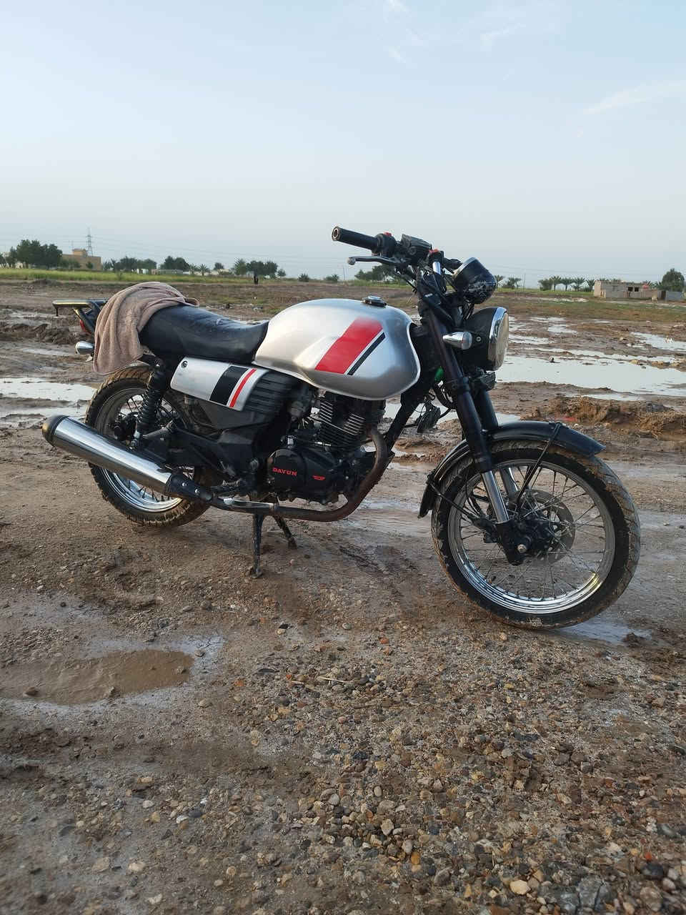 بيع مستعجل 
دايون لاتي 
 صولي كمرك مدفوع موديل 21 
سعر مليون 200 حجم لمحرك  150 
وشراي يدلل


**إذا كنت صاحب هذا الإعلان وتريد حذفه لأي سبب، رجاءا أرسل رسالة إلى الدعم الفني**