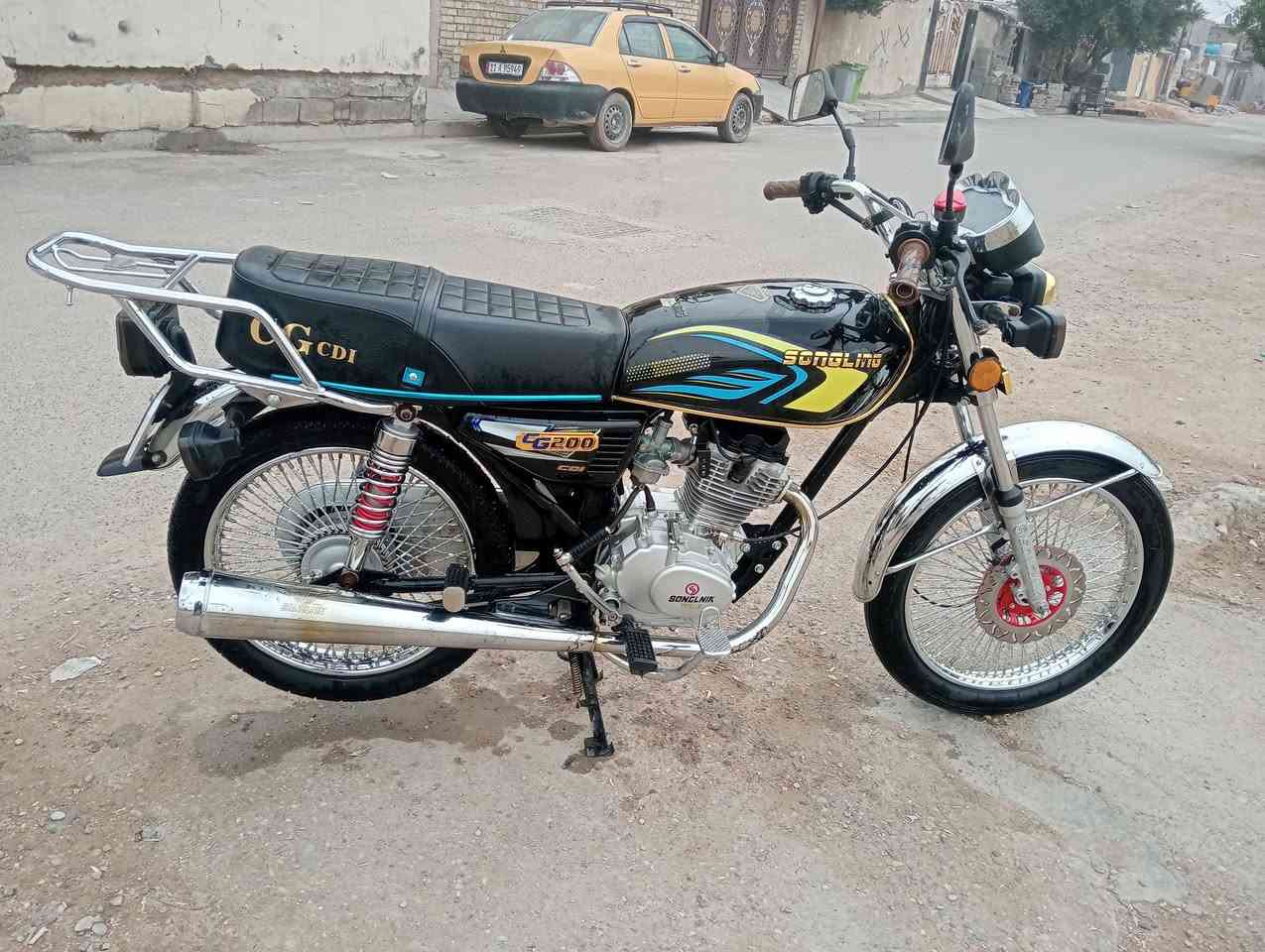 سلام عليكم دراجه للبيع المديل 2025الدراجه مكفوله 4كير كير اوراق اصولي نقصه دشبول طافي وفج ابريك فقط السعر 600وبيه مجال لشراي المكان الكماليه الرقم ***********
