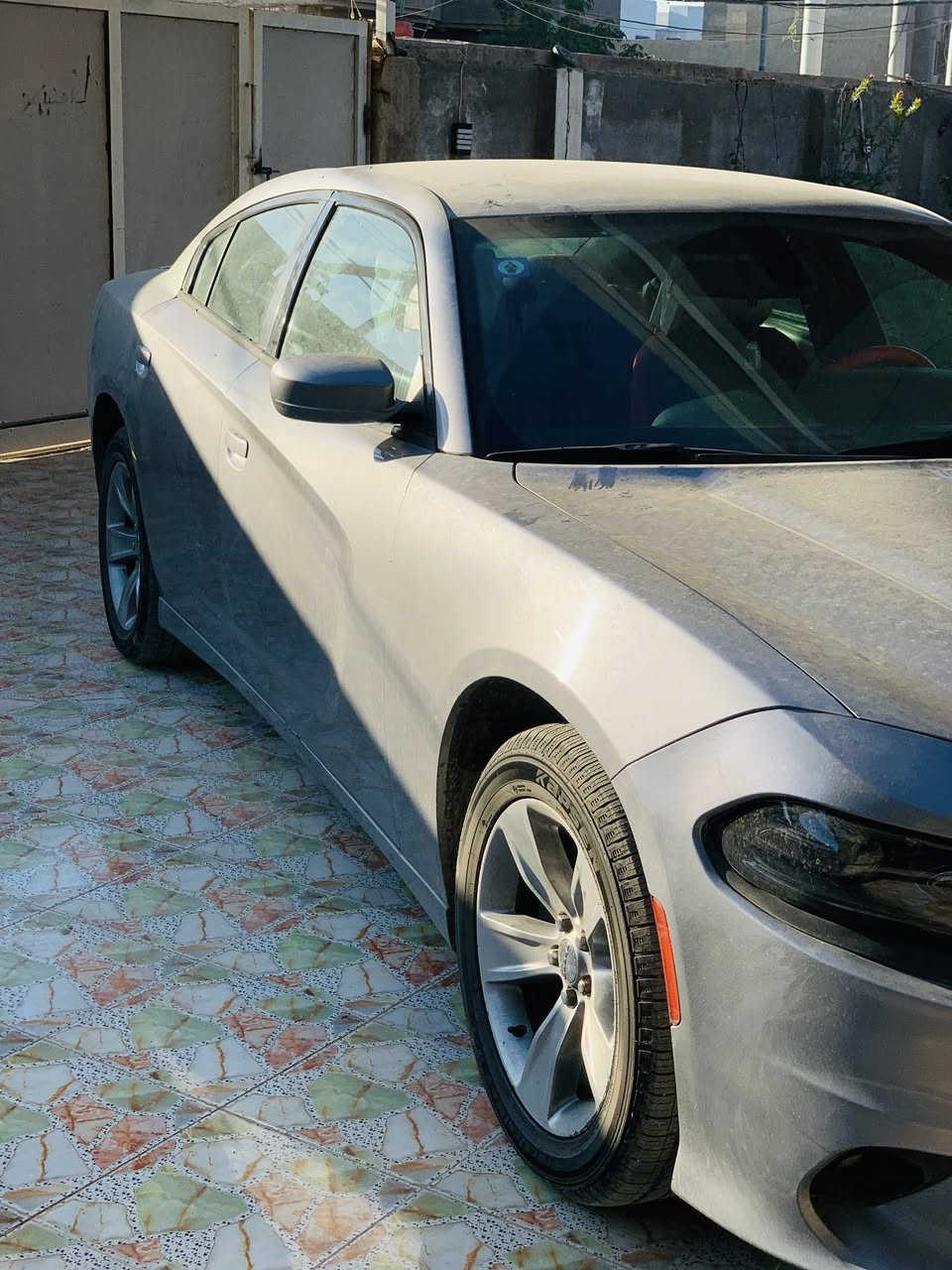 سلام عليكم للبيع جارجر 2015 اصل خليجي كفالة عامة من الضربة 

بجم كبس

محرك كير اكسل كفالة 

رقم مثنى إنكليزي مداور ثاني يوم

هزة جديدة 

ماشيه ٢١٥ الف كيلو متر مو ميل

محرك 6V 

السعة 3600

مواصفات شاشه تحكم ستيرن كامره

كشنات جلد تبريد قطعتين 

مازدات جدد 

زنون عالي ناصي 

(السيارة بيها كلير في البيبان والجاملغ الخلفي فقط بدون ضربة)

للاستفسار اكثر اتصال عبر (***********) 
المكان السماوة 
خاص ماكو
