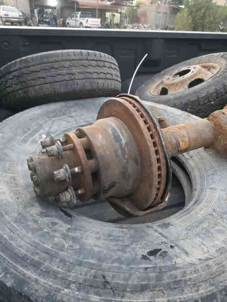 اكسل سلفادور للبيع دبل تاير حجم 16 و هذا رقمي ***********
