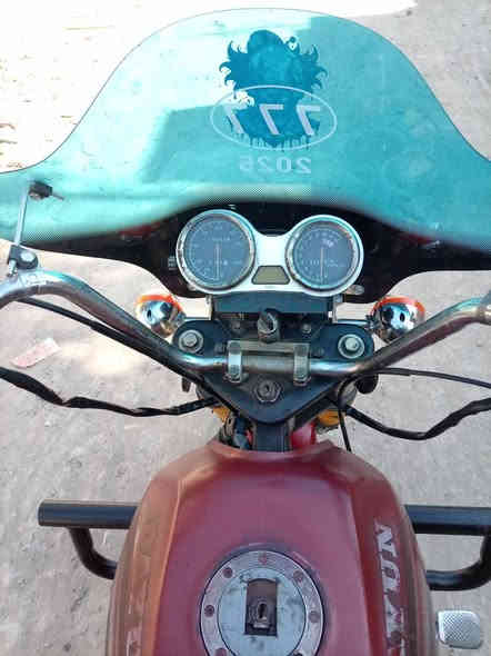 ستوتة للبيع موديل 20 أوراق أصولية سلف هندر كاملة كهربائية.ت كلهة شغالة محرك خير من الله السعر مليون 200 وبيه مجال بغداد مدينة الصدر شارع الداخل للاتصال ***********
